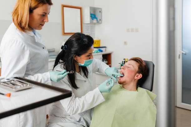 Best Dentist for Tooth Abscess  in Stony Prairie, OH